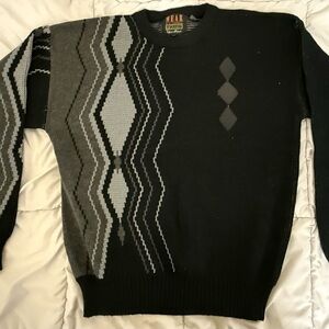 Vintage Black and Gray Men's Sweater
